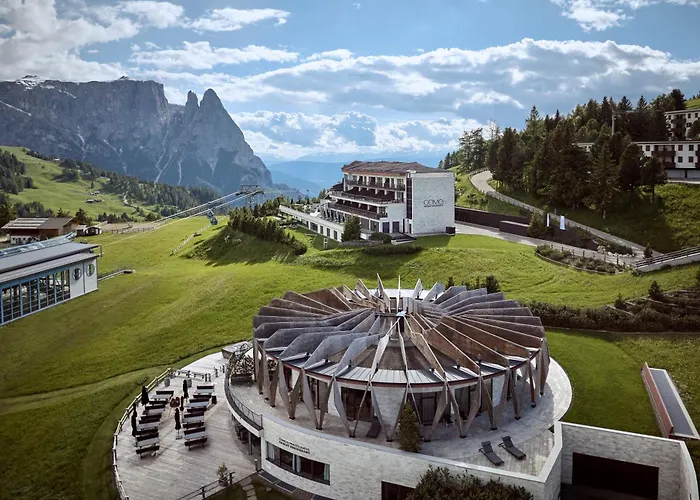 Family Friendly Hotels Como Alpina Dolomites